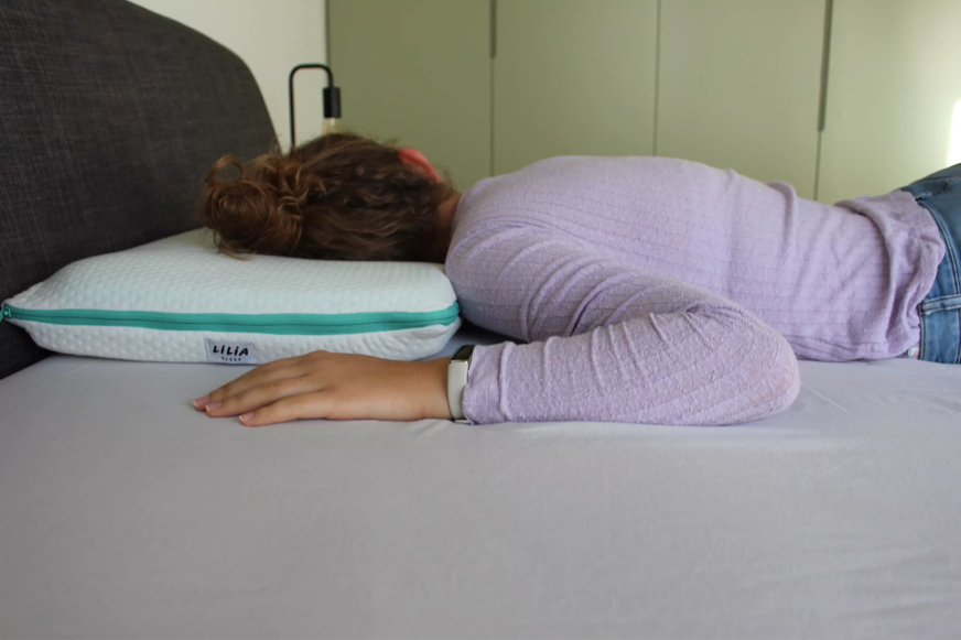 Lilia sleep pillow stomach sleeper